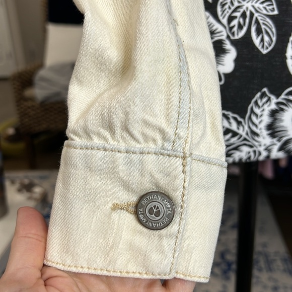 BETHANY MOTA denim jacket - Picture 4 of 10